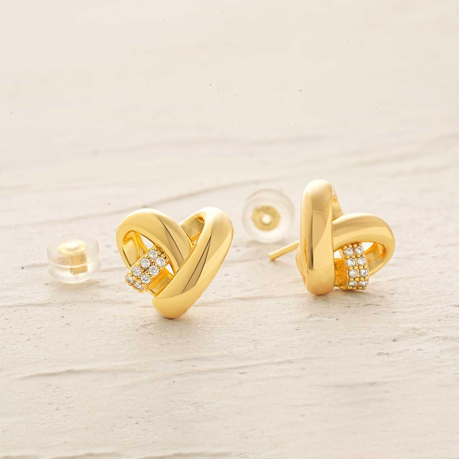 Close-up of MYEARS Knot Heart Stud Earrings showing elegant knot heart stud design in gold, women’s jewelry for gifting and daily wear