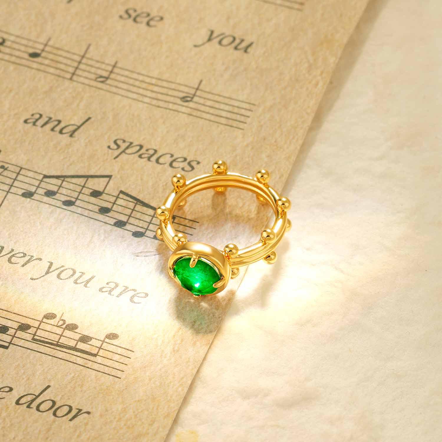 Circle Simulated Emerald/Paraiba Solitaire Cocktail Beaded Ring