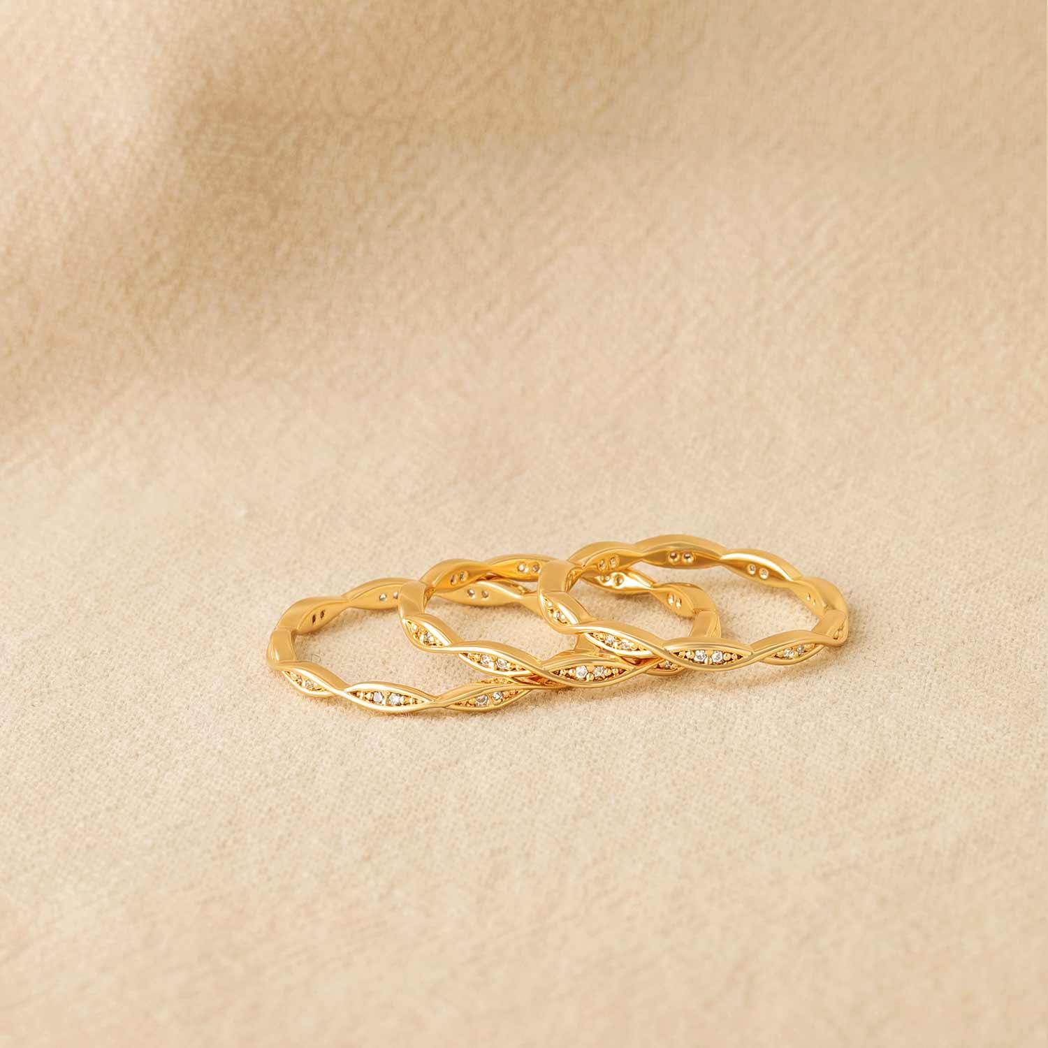 Cubic Zirconia Twisted Wave Ring