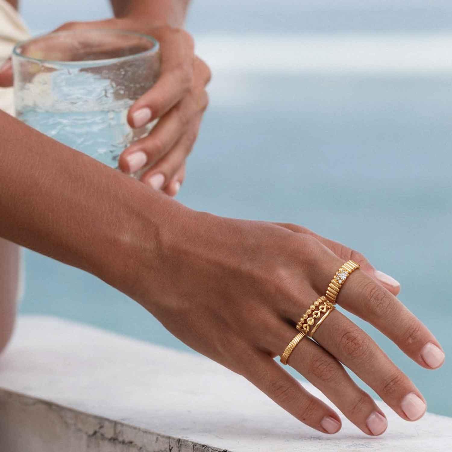 Flower Cluster Ribbed Ring