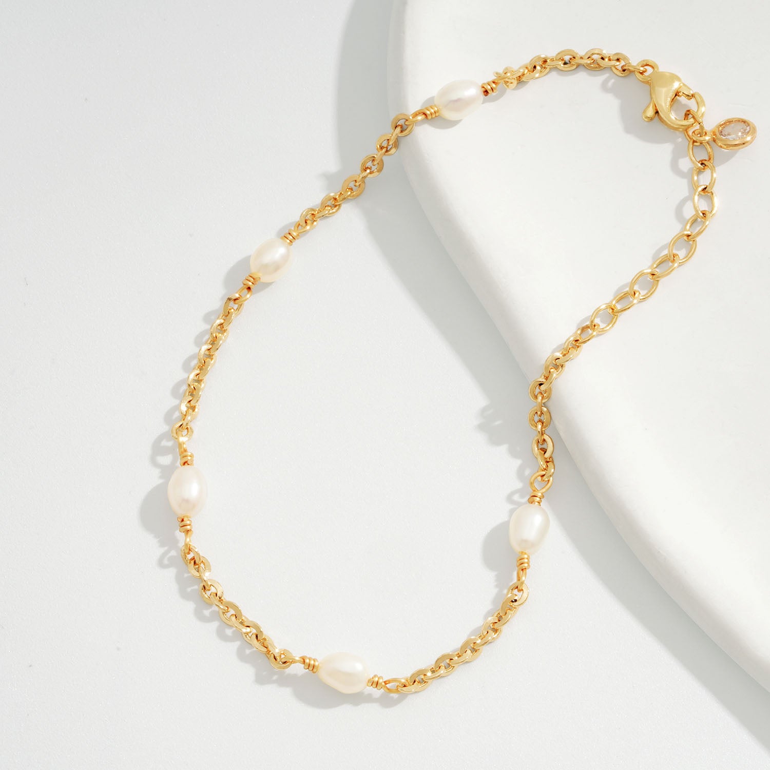 Dainty Pearl Chain Bracelet