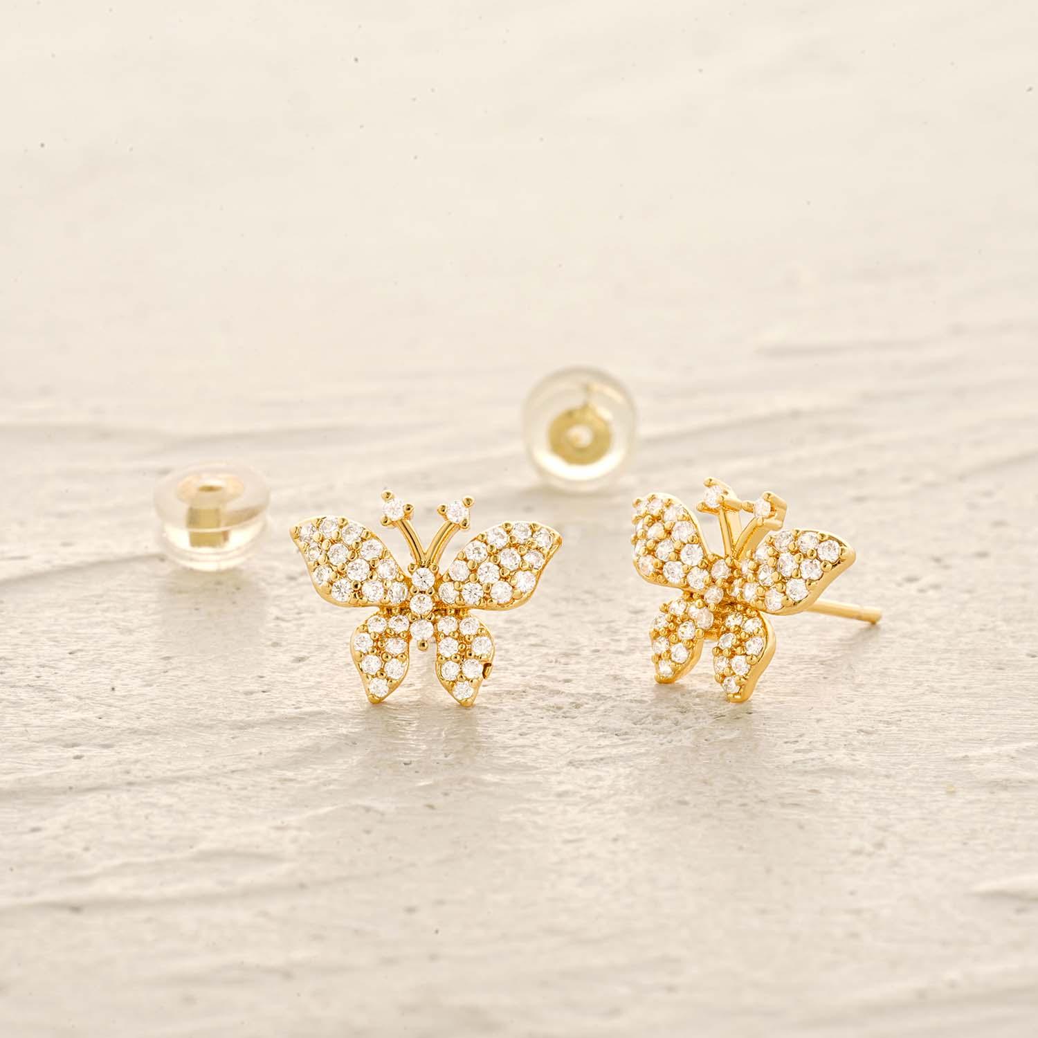 Detailed view of MYEARS® gold butterfly stud earrings, showing craftsmanship, delicate butterfly design, perfect jewelry gift for women.