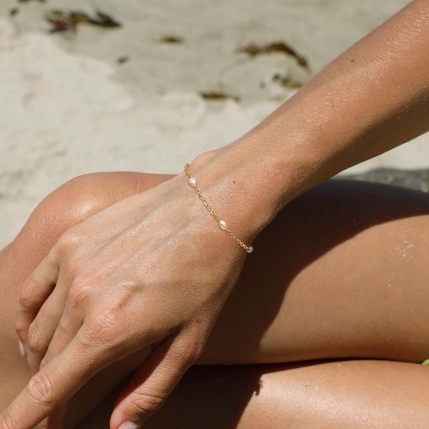 Dainty Pearl Chain Bracelet