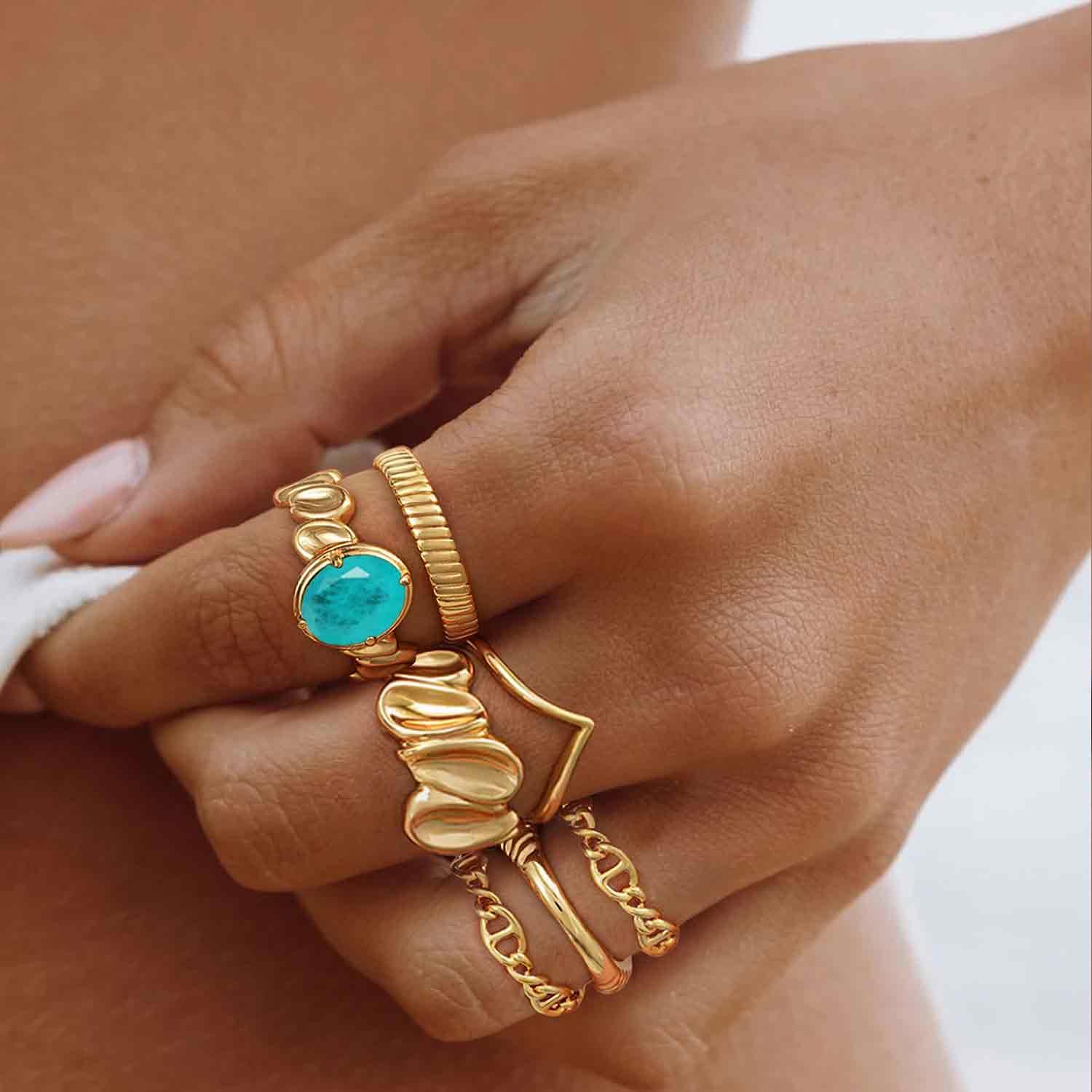Oval Solitaire Simulated Emerald/Paraiba Solitaire Cocktail Ring