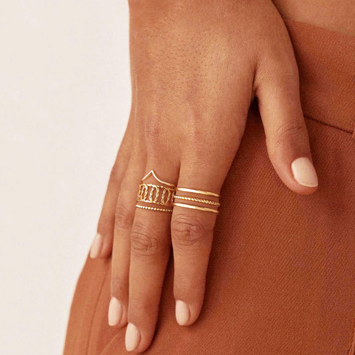 11MM Twisted Stack Hollow Ring