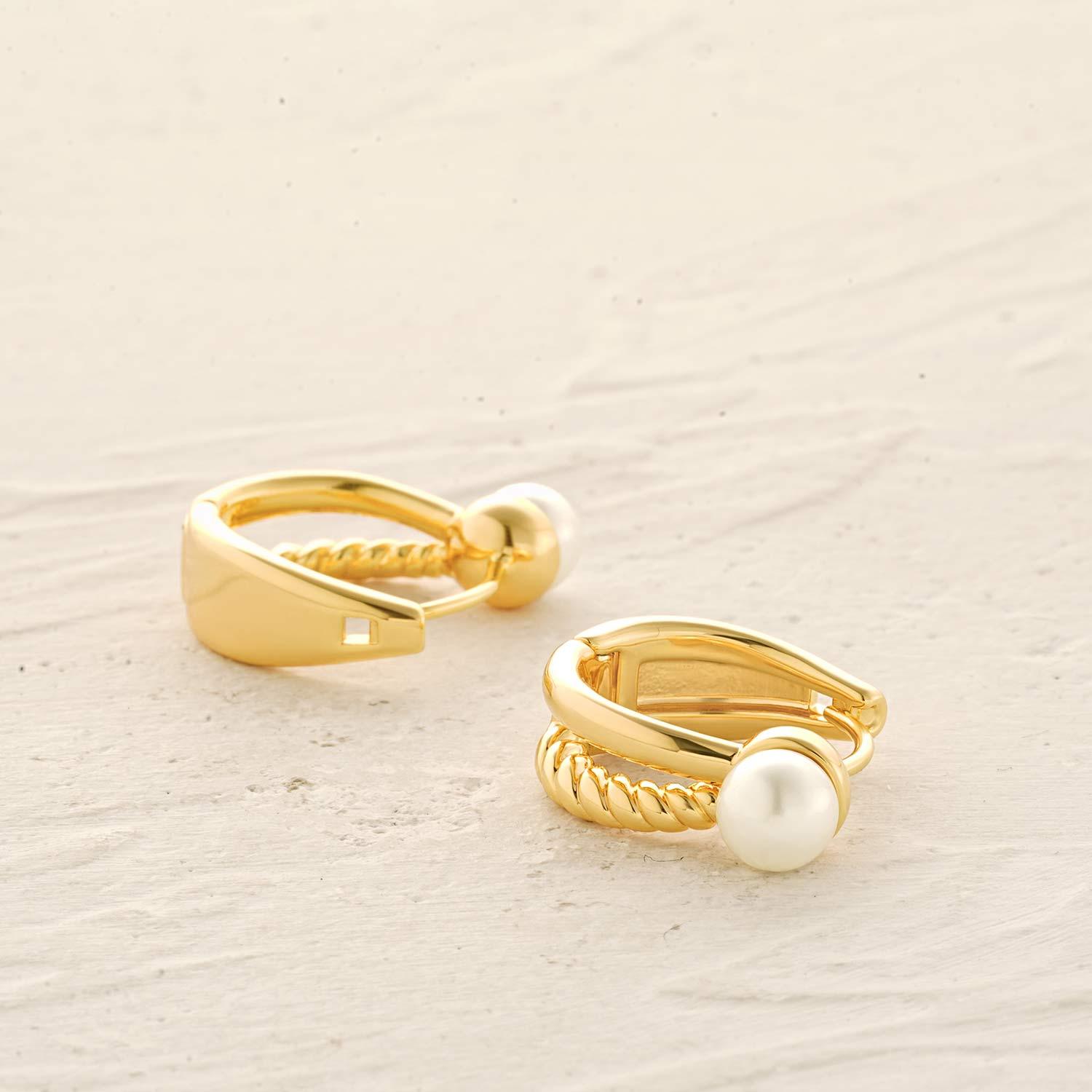 Detailed view of MYEARS® twisted split pearl hoop earrings showing the twisted split design and pearl craftsmanship.