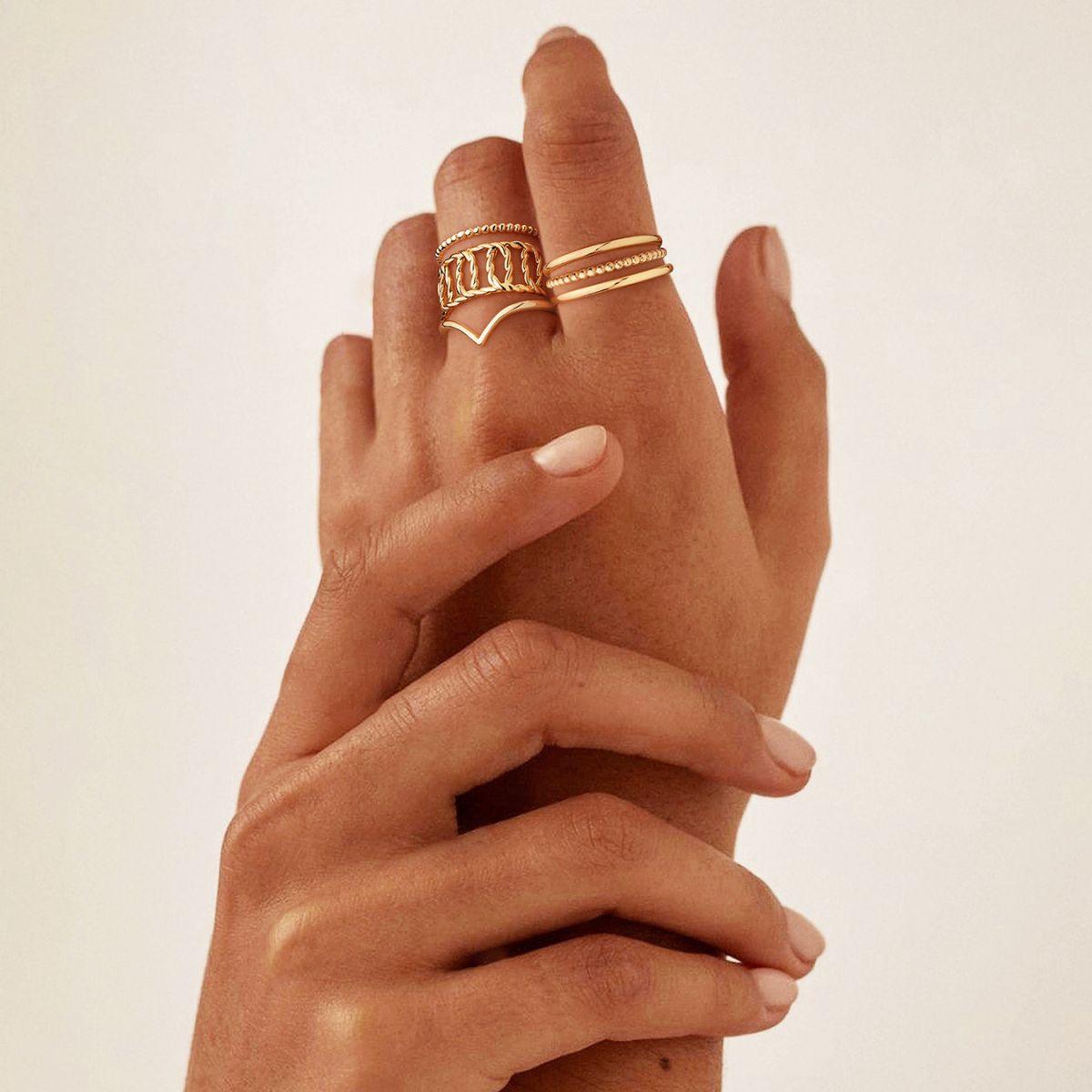 11MM Twisted Stack Hollow Ring