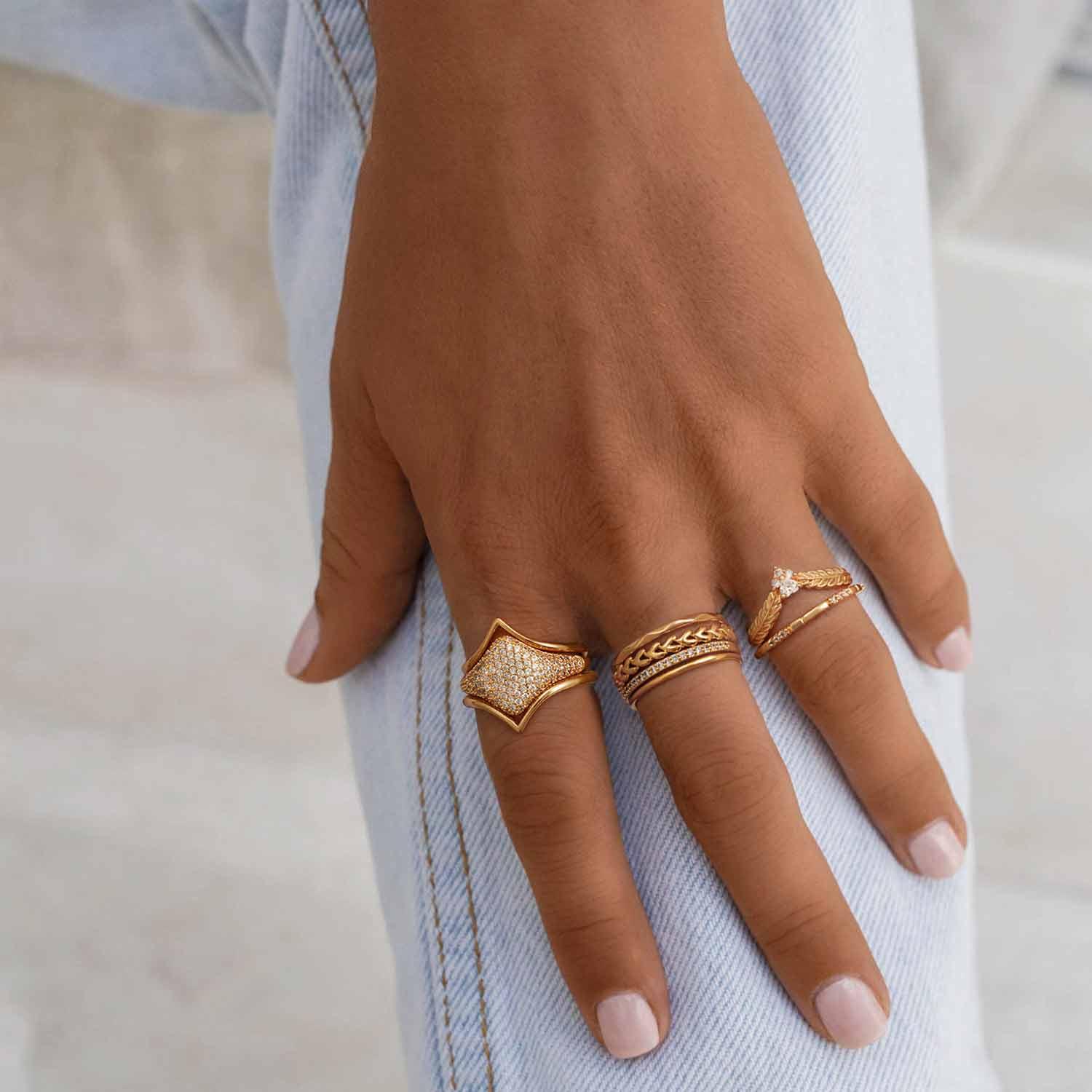Ultra Thin CZ Bar Station Ring