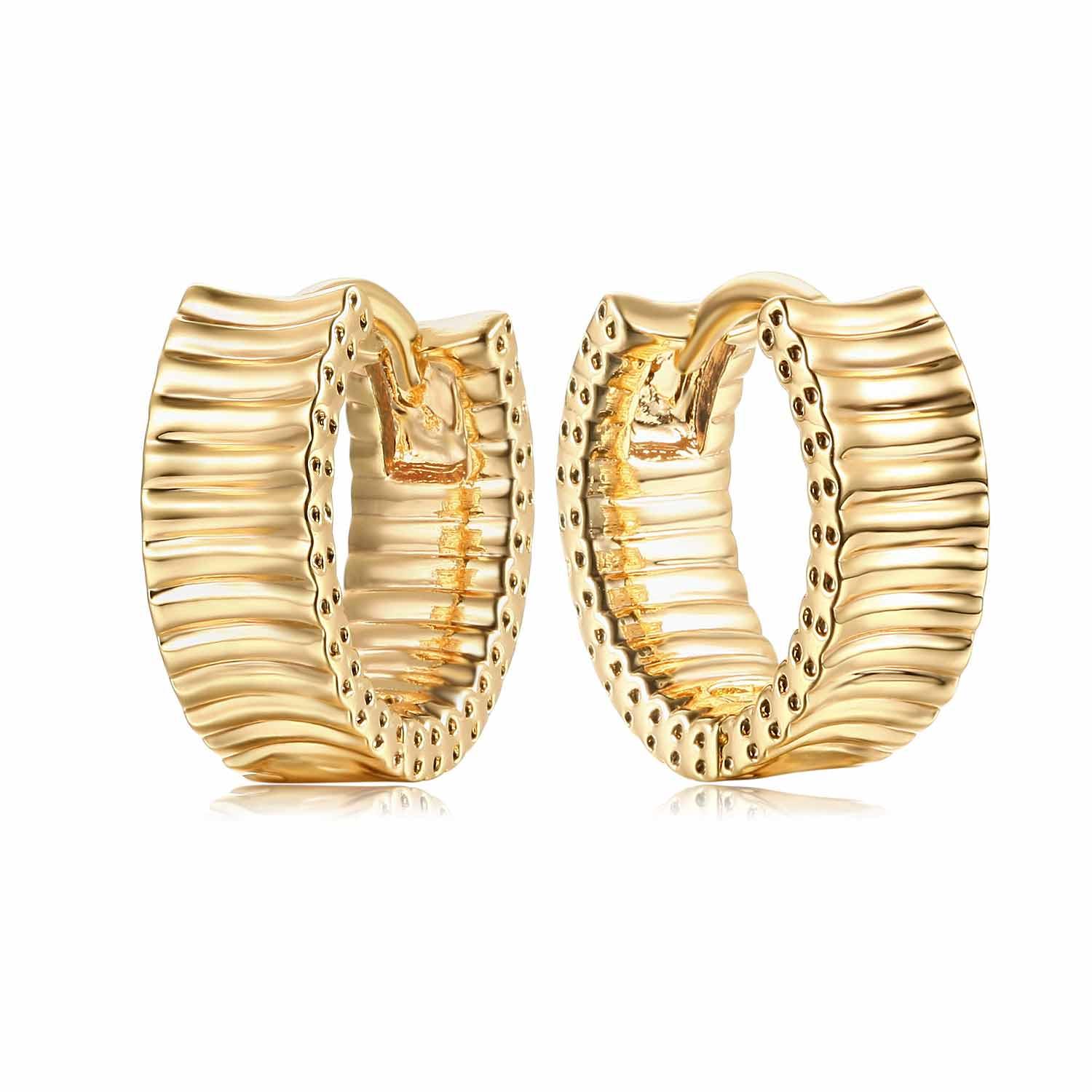 MYEARS® frill trough huggie earrings in gold, stylish design for women, perfect for everyday wear or as a thoughtful gift
