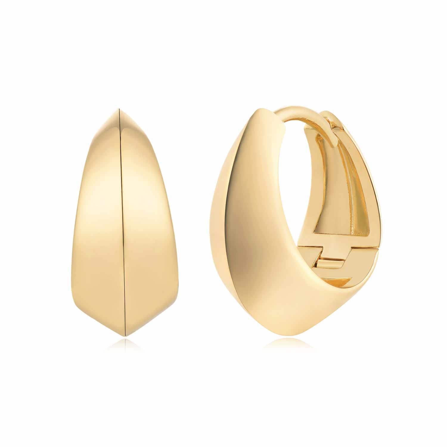 MYEARS® Crescent Moon Hoop Earrings in gold for women, perfect for everyday wear or as a stylish gift