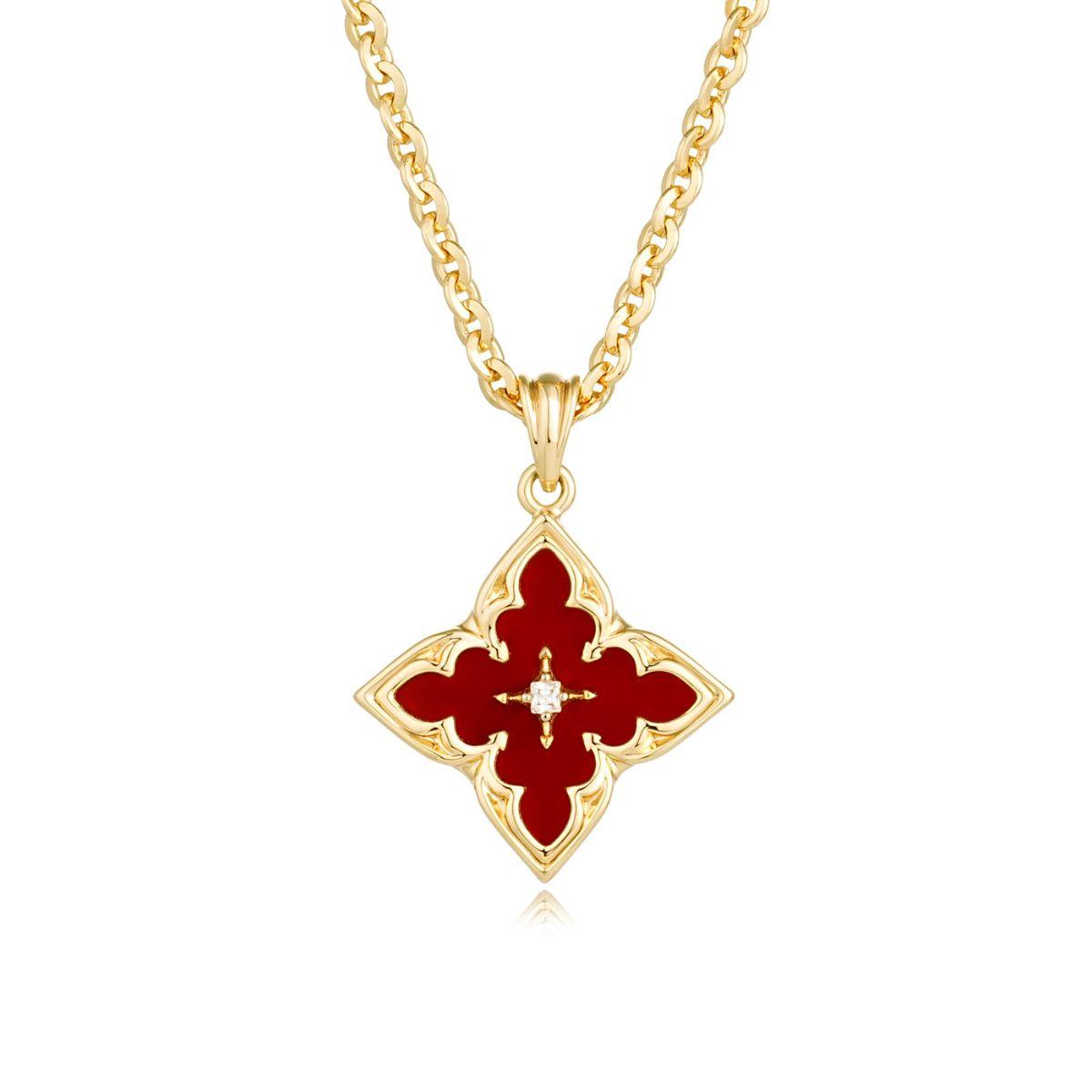 MYEARS Four Leaf Clover Red Agate Pendant Necklace in gold, elegant design for women, lucky charm for everyday wear