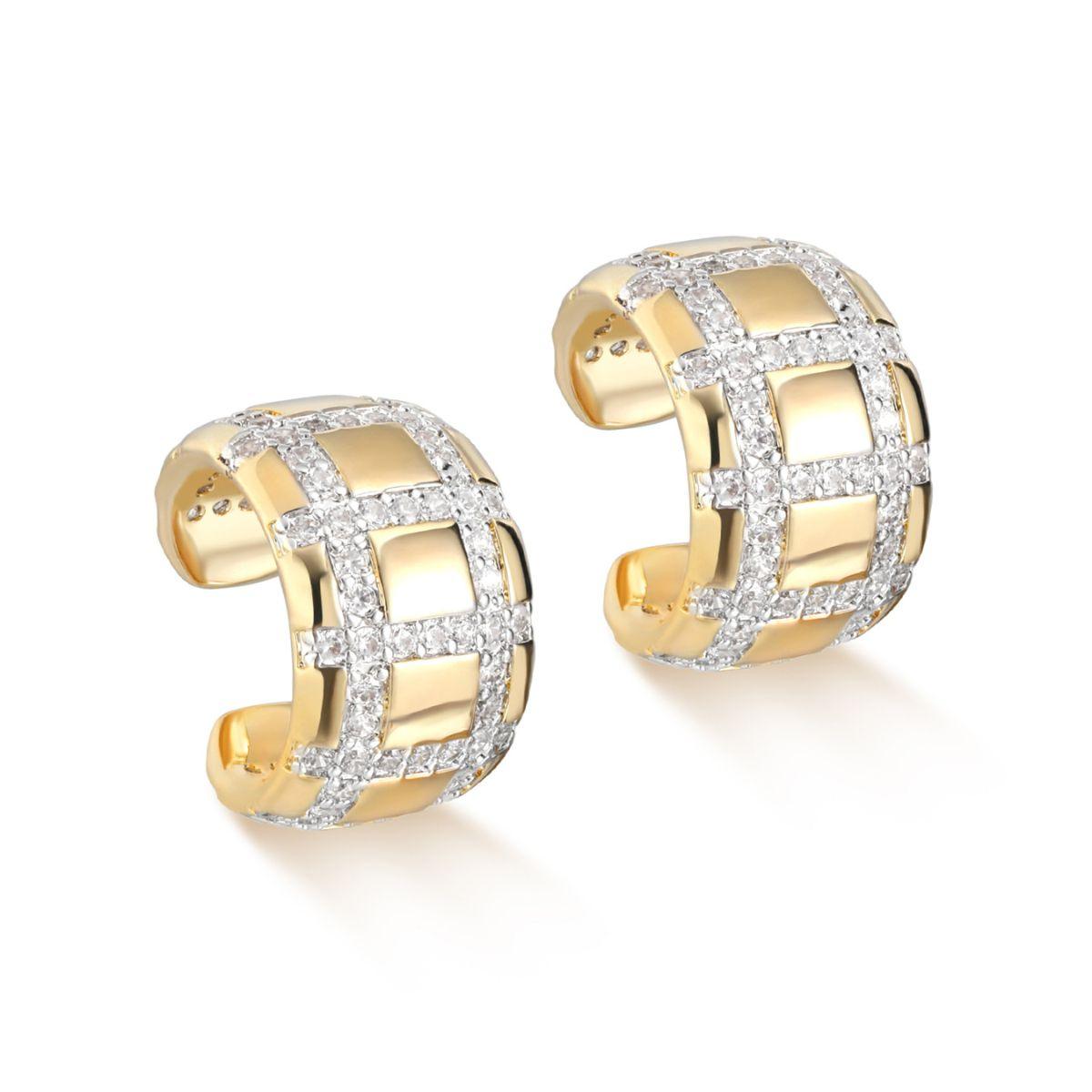 MYEARS® plaid ear cuff no piercing for women, stylish gold-tone accessory perfect for everyday wear or as a thoughtful gift