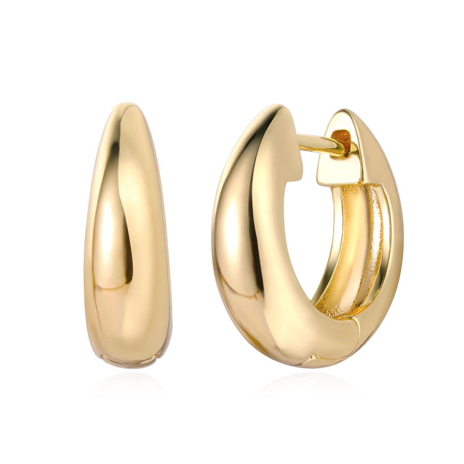 Small huggie hoop earrings in gold, dainty hoop earrings for women