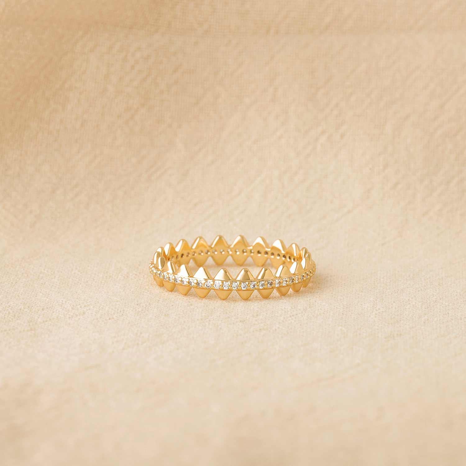Gold Rhombus Diamond Ring