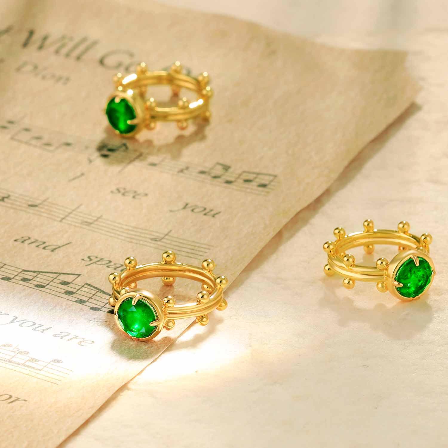 Circle Simulated Emerald/Paraiba Solitaire Cocktail Beaded Ring