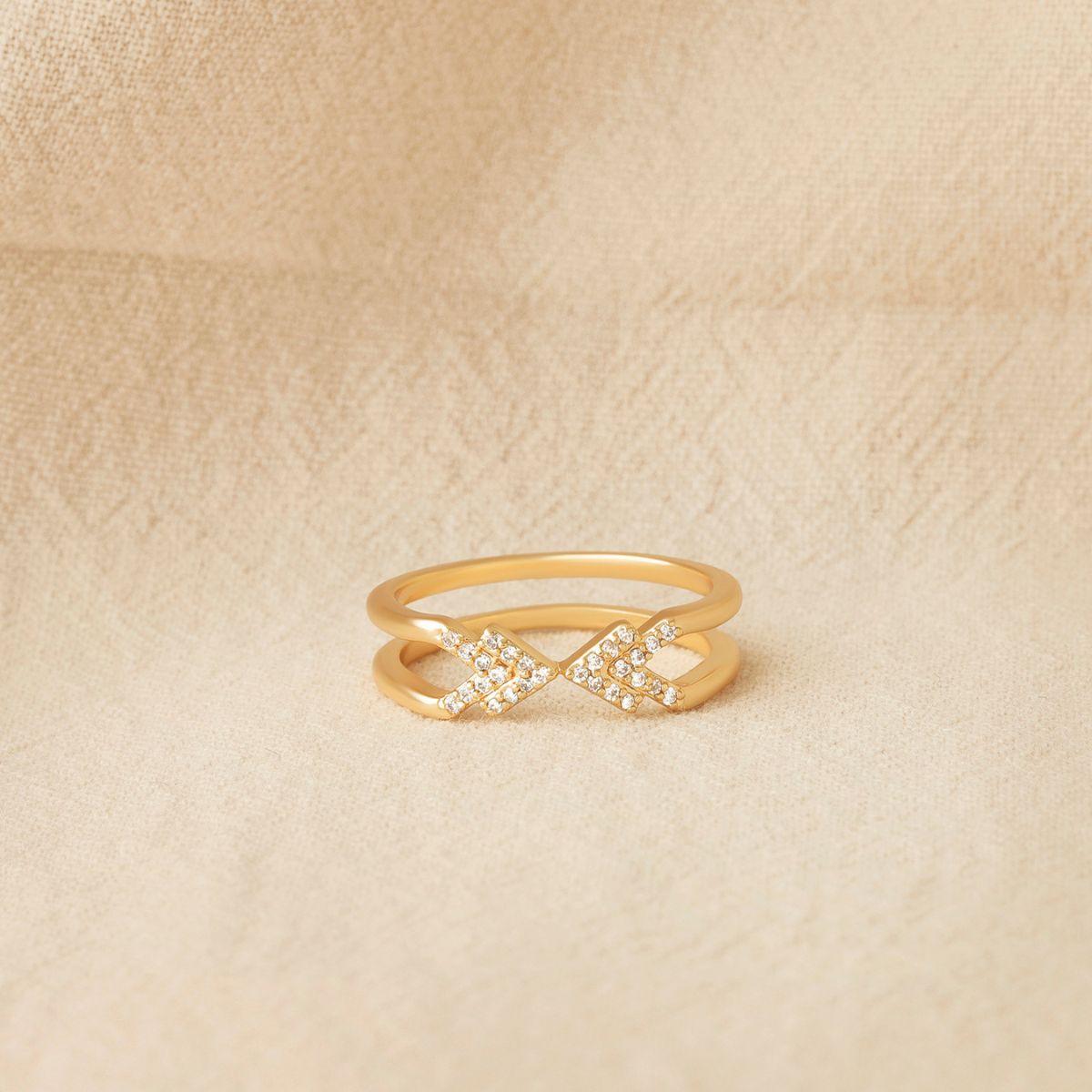 Gold Arrow Ring