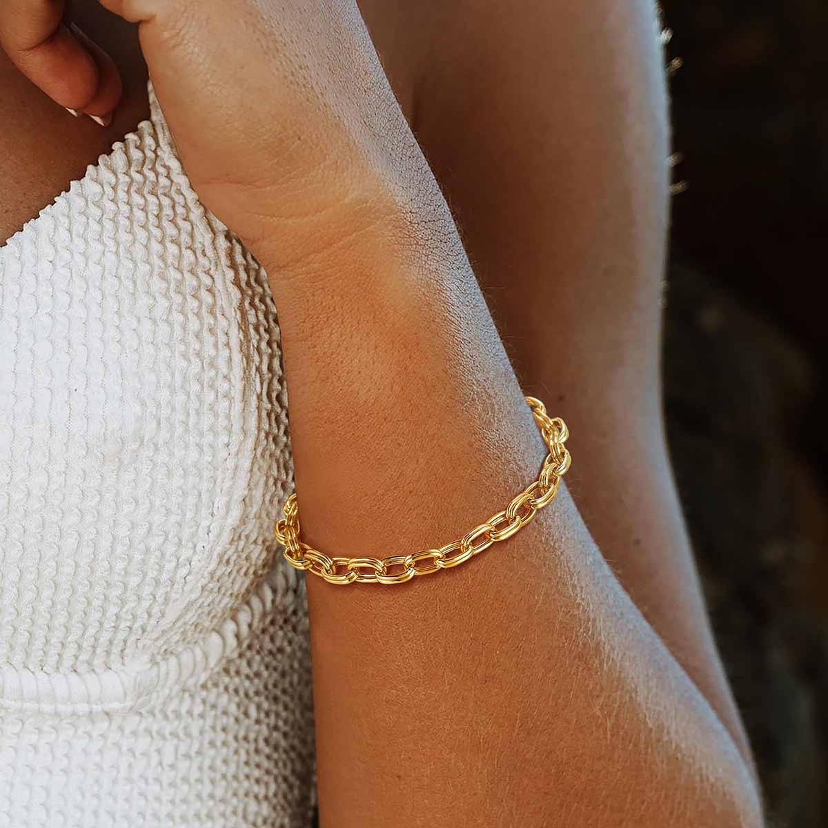 Gold Chain Link Bracelet