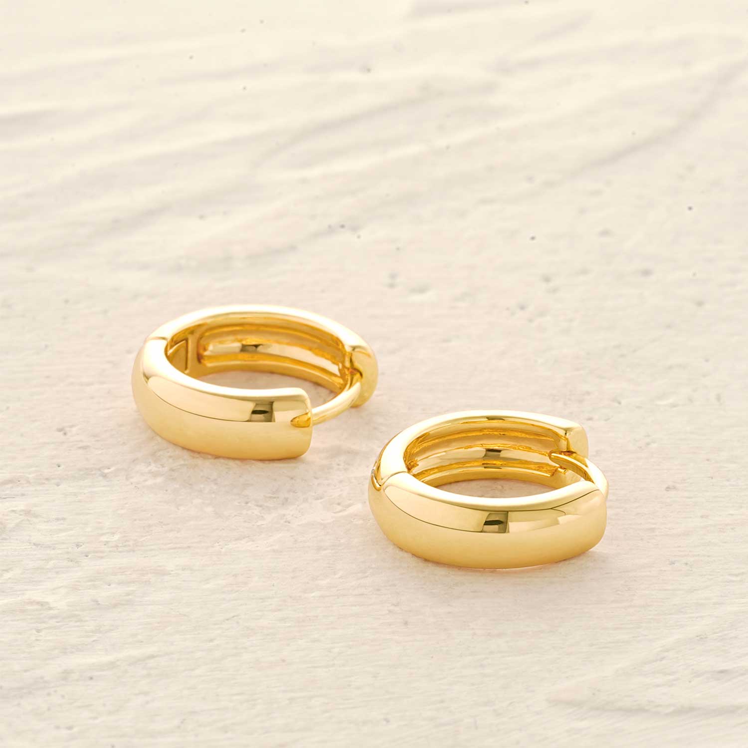 Dome Polished Hoop Earrings