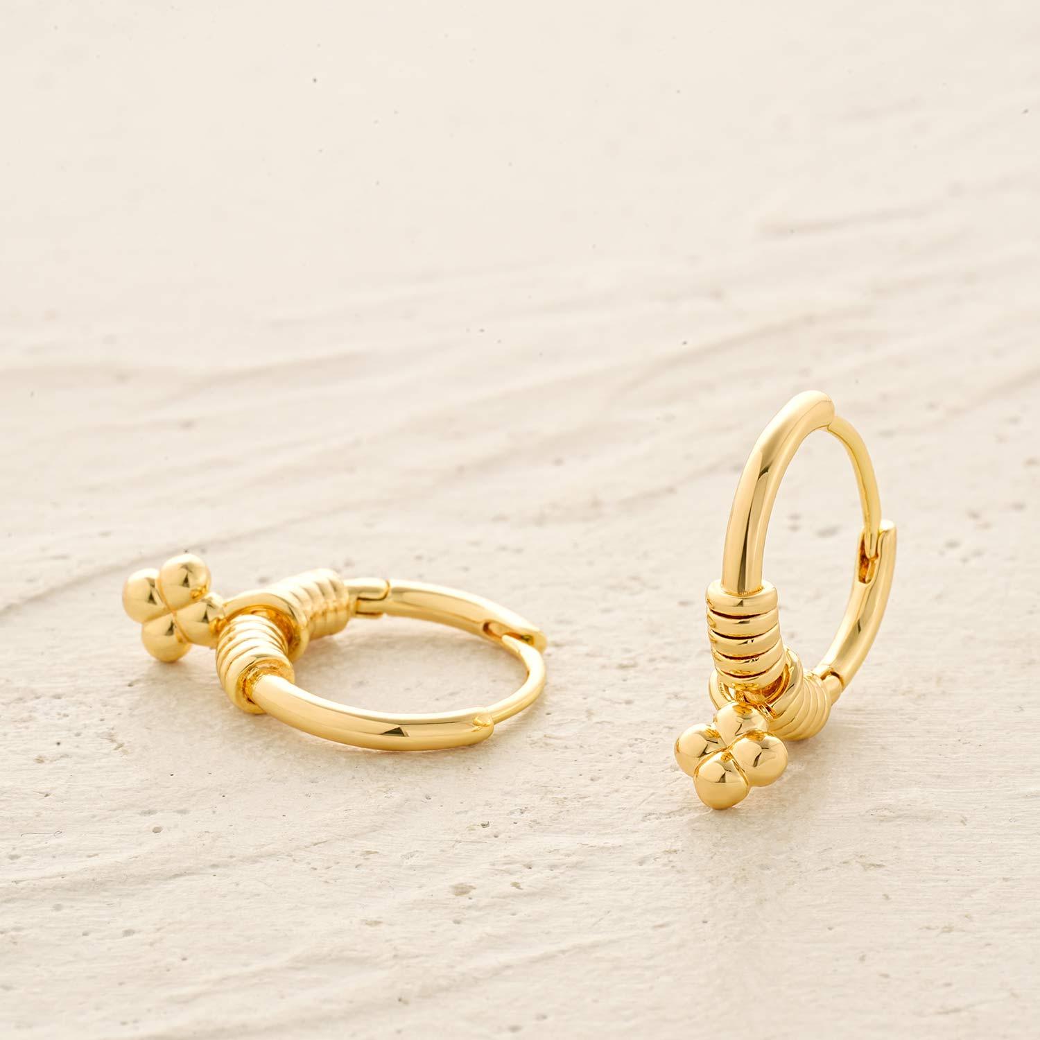MYEARS Gold Hoop Earrings with Clover Drop showing elegant design, women’s lucky charm for everyday wear