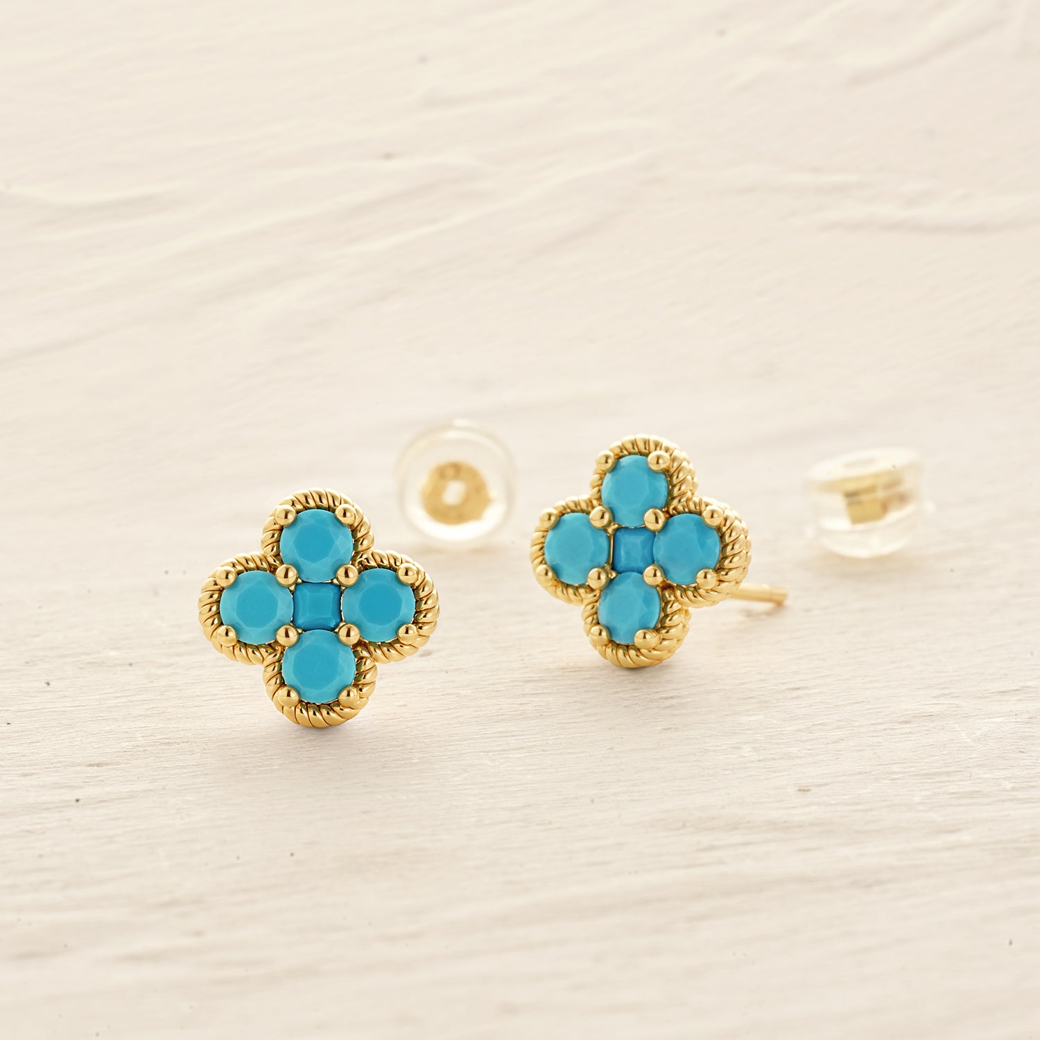Close-up of MYEARS December Flower Birthstone Stud Earrings in gold showing elegant design, women’s lucky charm for everyday wear